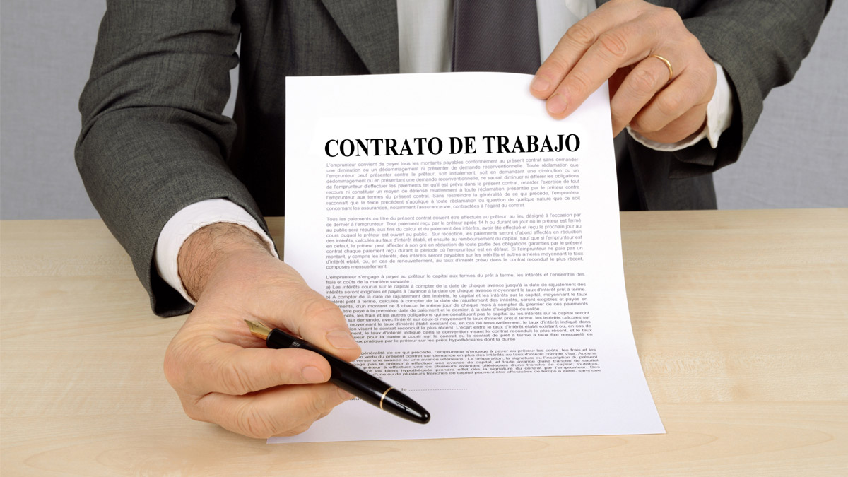 cómo redactar un contrato laboral